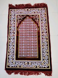 New Prayer Rug (Janamaz)