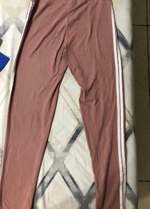 Stunning Link Tights (track Pants ) For Women