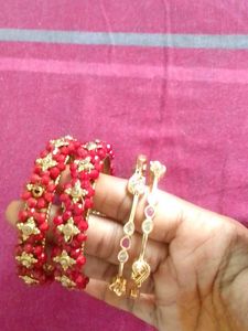 Beaded &amp; Gold Bangle Set