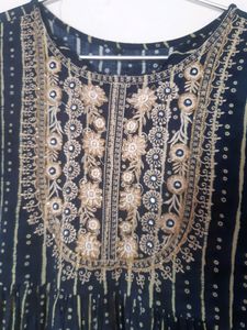 Long Cotton Dress With Embrodary Neck Flore Lenth