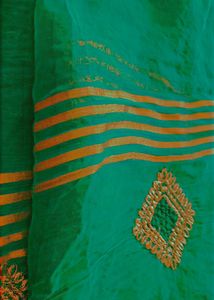 Green Colour Sadi Used