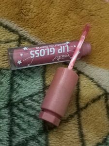 pink key LIP GLOSS