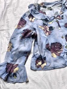 Y2k Floral Crop Shirt 🌸💐