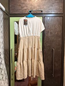 Donna Morgan Women&#39;s Tan and Cream Dress