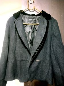 Stylish Black Blazer