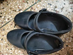 Action Brand Black School Shoes In 1 Number