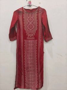 Elegant Maroon Embroidered Kurta