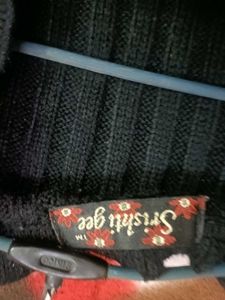 Black Long Sweater In XL Size For Women