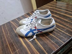 Onitsuka Tiger Sneakers