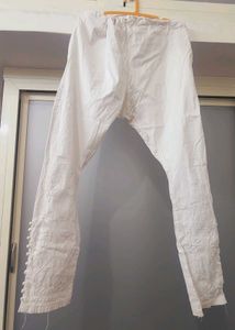 White Lucknowi Chicken Kari Kurta Set