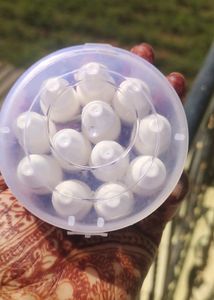 Bindi Glue