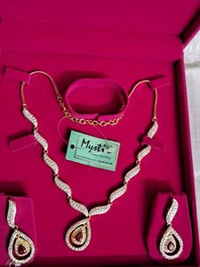 Mystic Jewellery Set