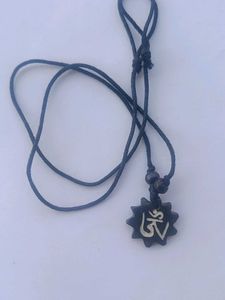 Om Handicrafts Necklace
