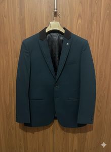 Stylish Green Blazer
