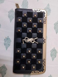 BLACK CLUTCH/BAG FOR PARTIES