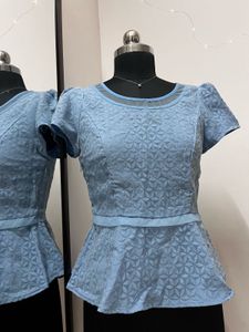 BLUE CLASSIC FLORAL TOP FOR WOMEN