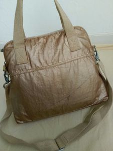 Kipling Authentic