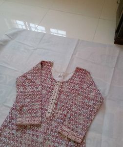 Chikankari Kurti Pant Set