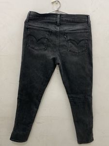 Women Levi’s Denim 28 Waist Length Ankle Mentioned