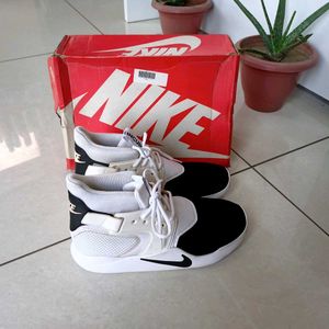 Nike Incursion Shoes Fixed Price
