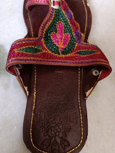 Jaipuri Chappal Kohlapuri