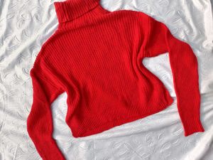 Forever21 Turtleneck Cropped Pullover