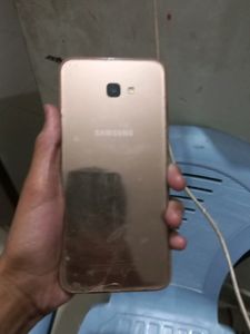 Samsung J4 Plus