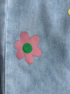 New Jeans With Flowers Print Never Worn