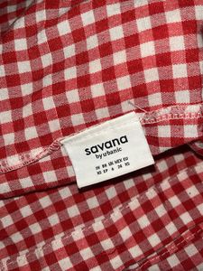 Savana red gingham top
