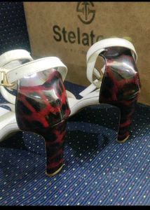 👠 Heels