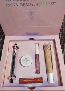 Just Herbs Makeup Kit