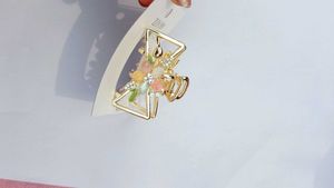 korean metal 🆕Floral Hair Claw Clip