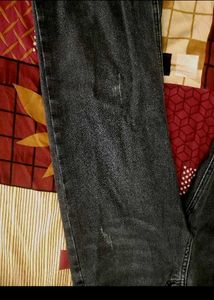 Distressed Wide Leg Jeans