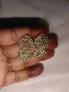 women's Sliver earing