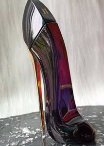 Carolina Herrera Good Girl New York Blue