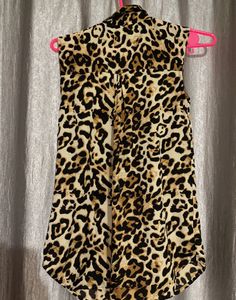 Leopard Print Sleeveless Blouse