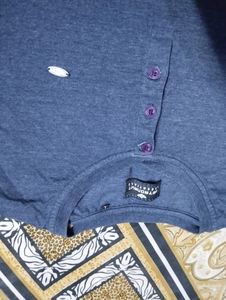 combo of 5 t shirts....