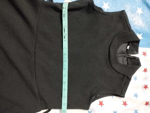 Black Sleeveless Dress