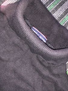 Tommy Hilfiger Black Highneck M Size
