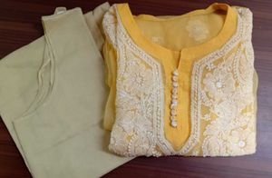 🌼Sunshine Elegance Embroidered Chikankari Kurti🌼
