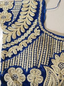 Velved Golden Work Blause