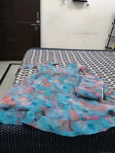 Anaarkali Kurta Set With Paint And Freebies