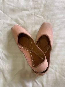 Raw Nude Juttis