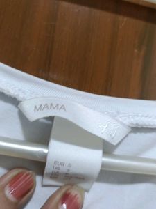 H&amp;M V-Neck T-Shirt
