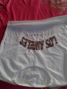 Los Angeles Graphic Tee