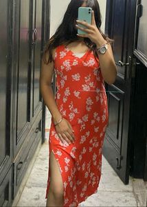 Pinteresty Red Floral Dress with slit