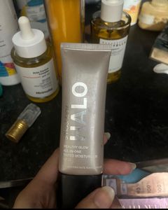 Smashbox Halo Tinted Moisturizer