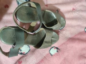 Silver Used Heels