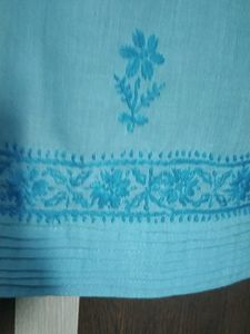 Lakhnavi Chickenkari Short Kurta