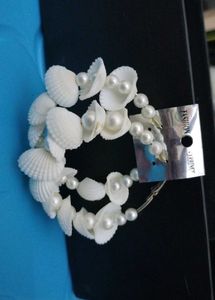 Shell & Pearl Earrings